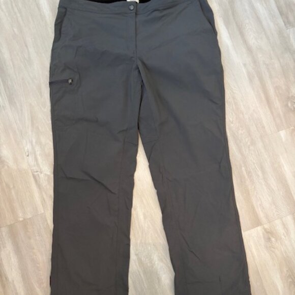 L.L. Bean Water-Repellent Comfort Trail Pants, Mid-Rise Straight-Leg size 18 - Picture 2 of 7